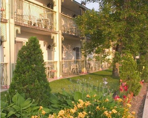 Fern Resort Orillia Eksteriør bilde